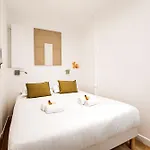 Apartament Proche Tour Eiffel Paryż