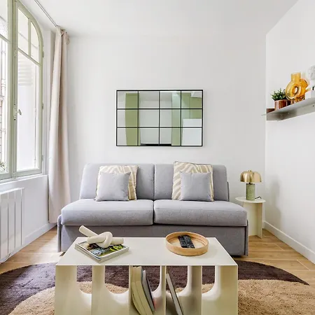 Apartament Proche Tour Eiffel Paryż