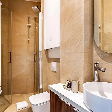 Proche Tour Eiffel *